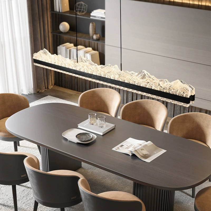 Sophisticated linear pendant light