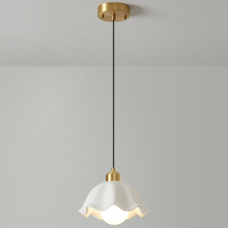 Wabi-Sabi Flower Shaped Pendant Lamp